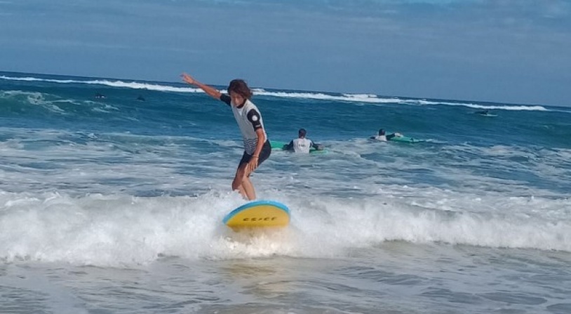 Surf 4.